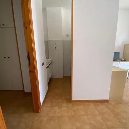 M270 - Marcelli, Trilocale Con Portico A 100mt Dal Mare Appartement