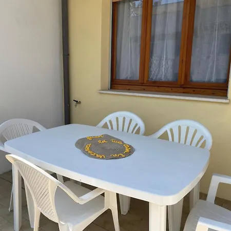 M270 - Marcelli, Trilocale Con Portico A 100mt Dal Mare Appartement